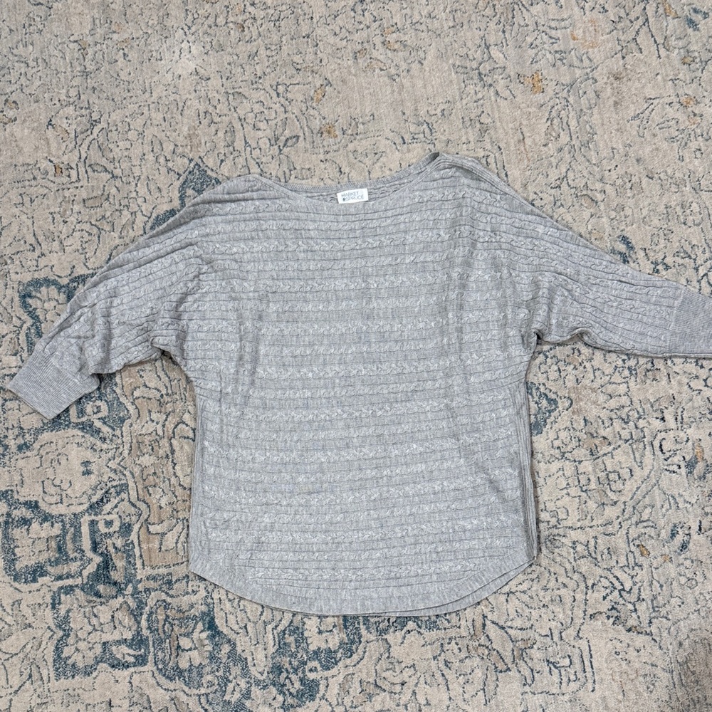Market & Spruce Light Gray 3 Quarter Sleeve Tee